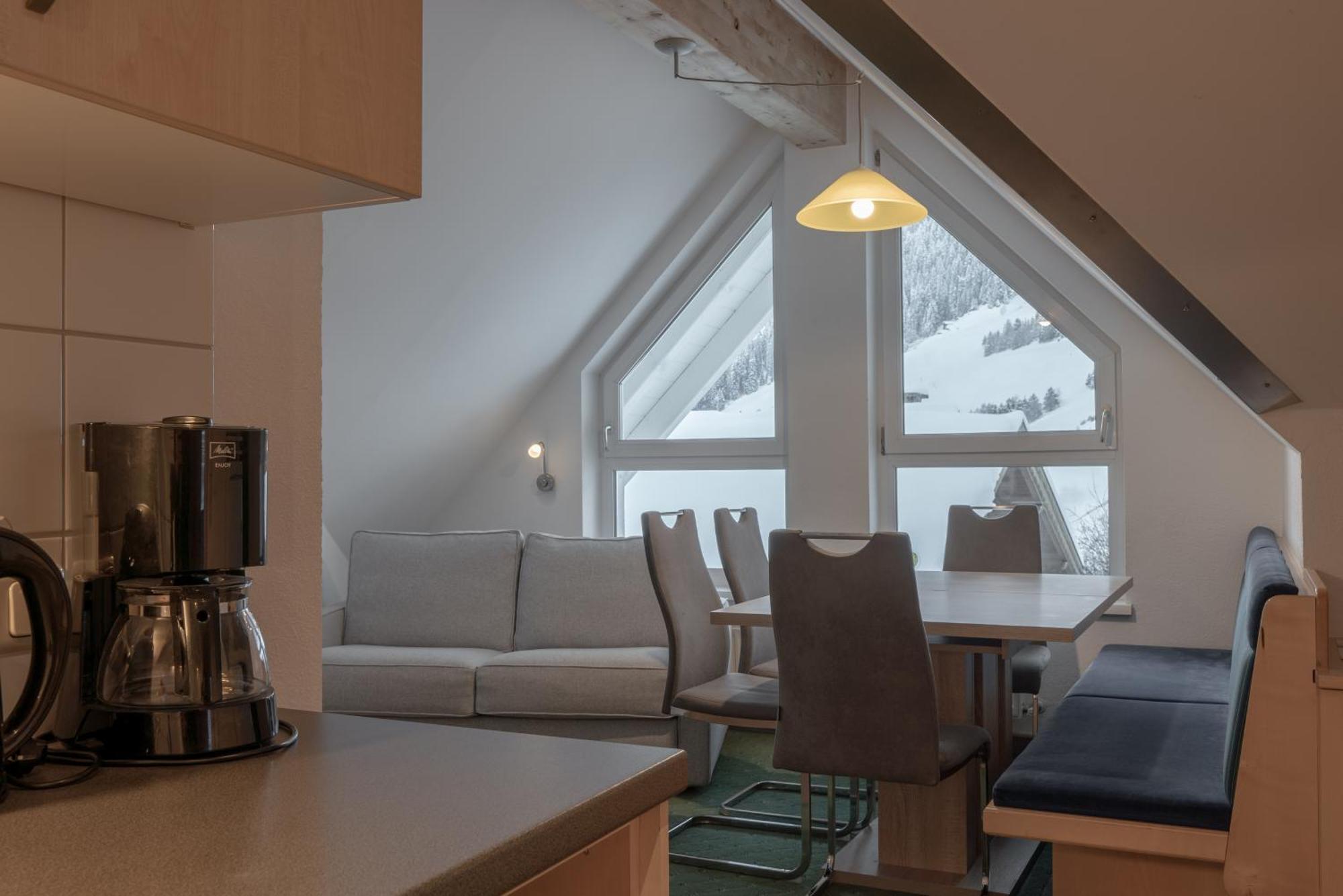 Petit Madlein Bed & Breakfast Ишгъл Екстериор снимка