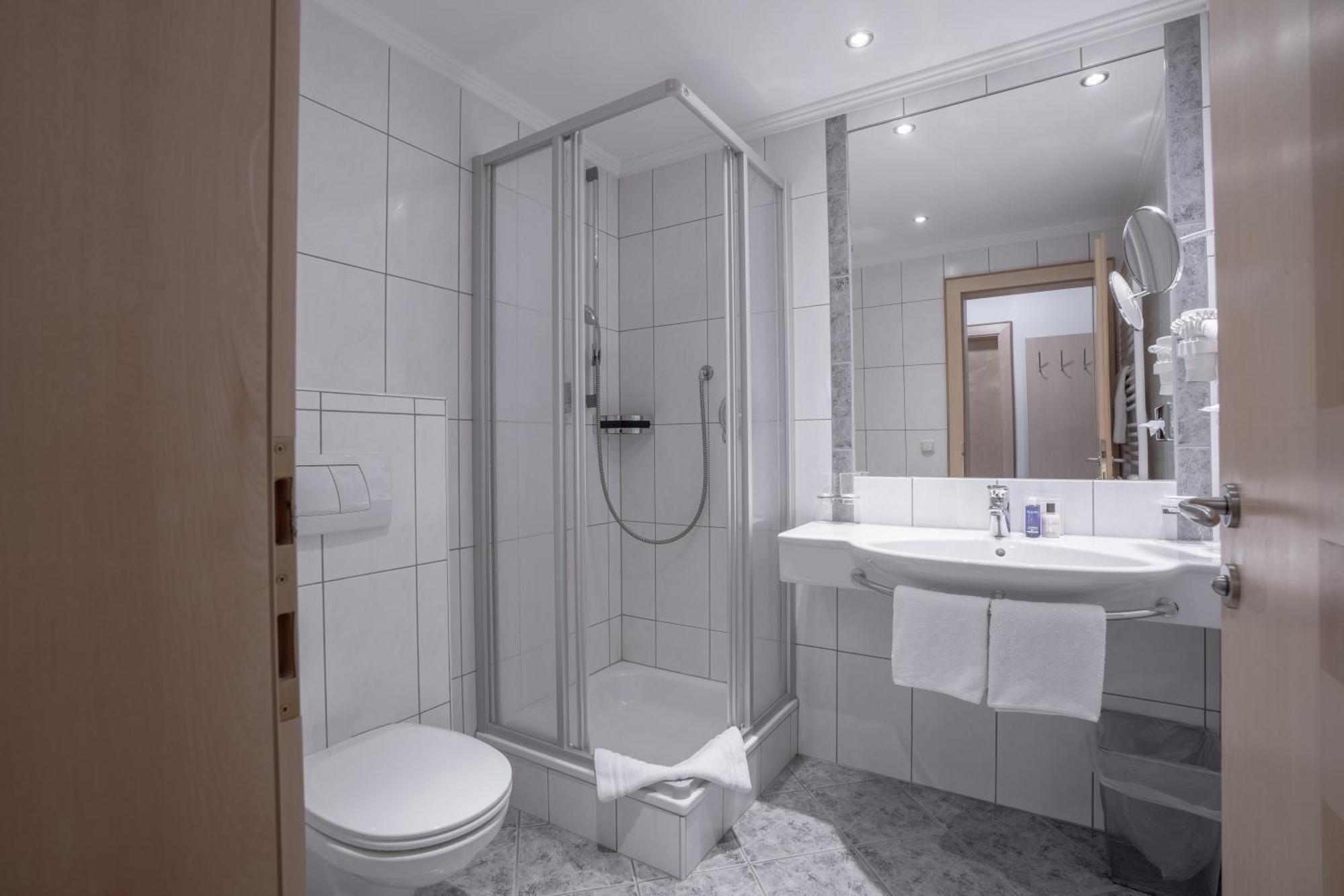 Petit Madlein Bed & Breakfast Ишгъл Екстериор снимка
